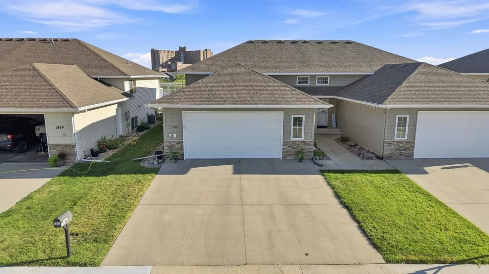 1540 19th Avenue E West Fargo, ND 58078