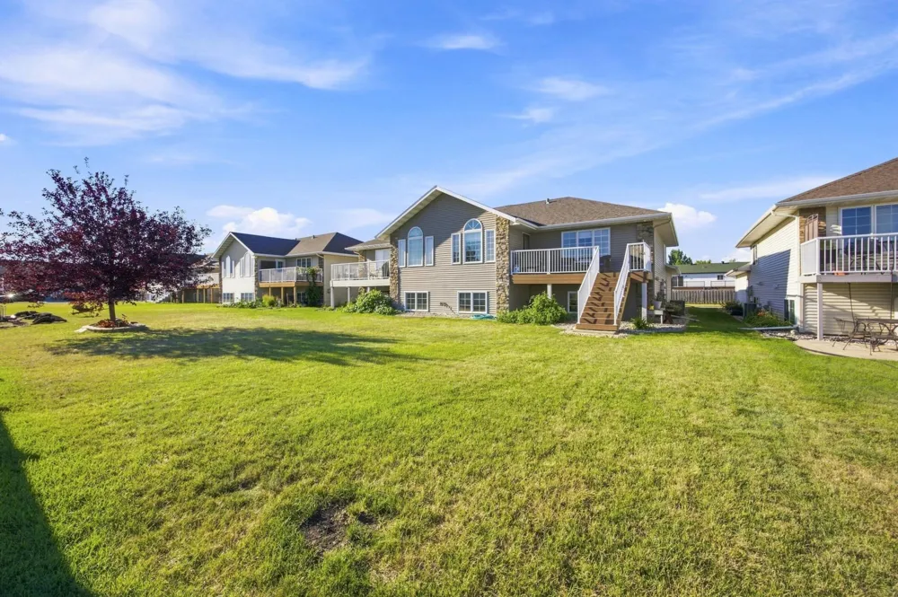 1540 19th Avenue E West Fargo, ND 58078