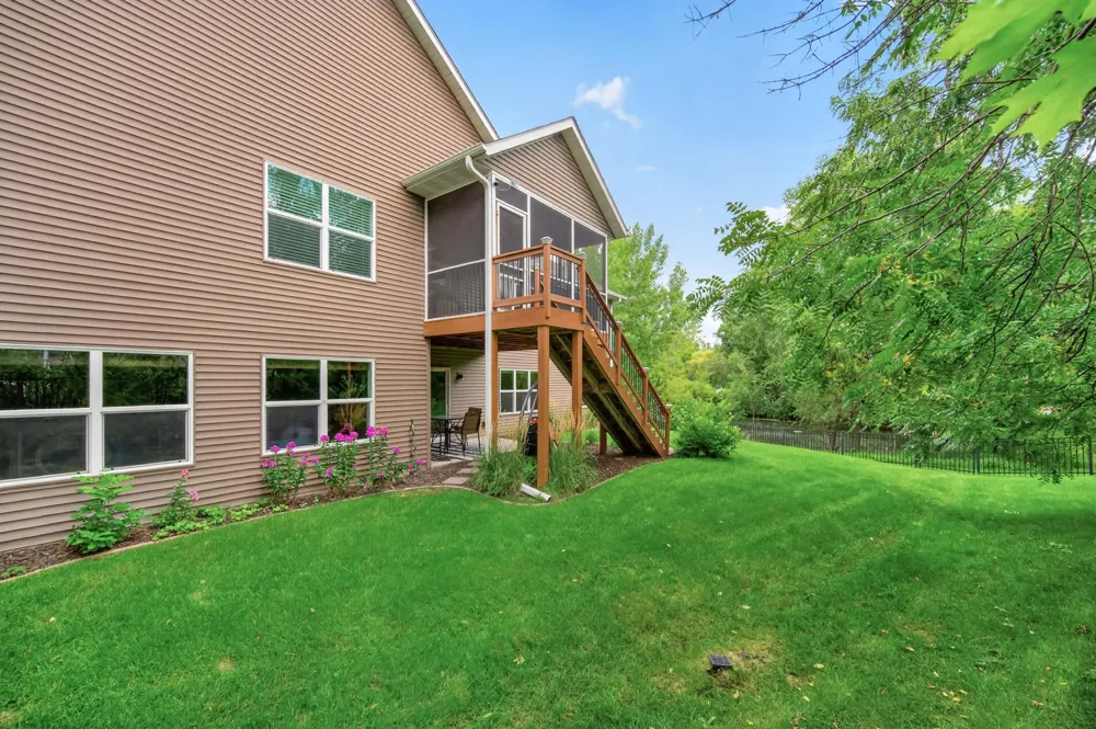 17575 73rd Avenue Maple Grove, MN 55311