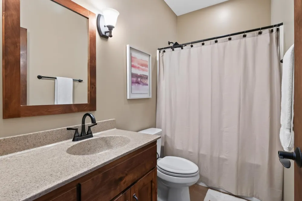 17575 73rd Avenue Maple Grove, MN 55311