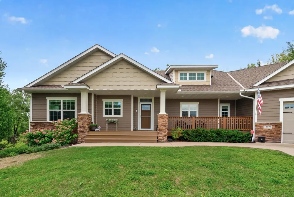 17575 73rd Avenue Maple Grove, MN 55311