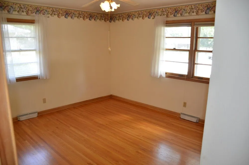 414 8th Street S La Crescent, MN 55947