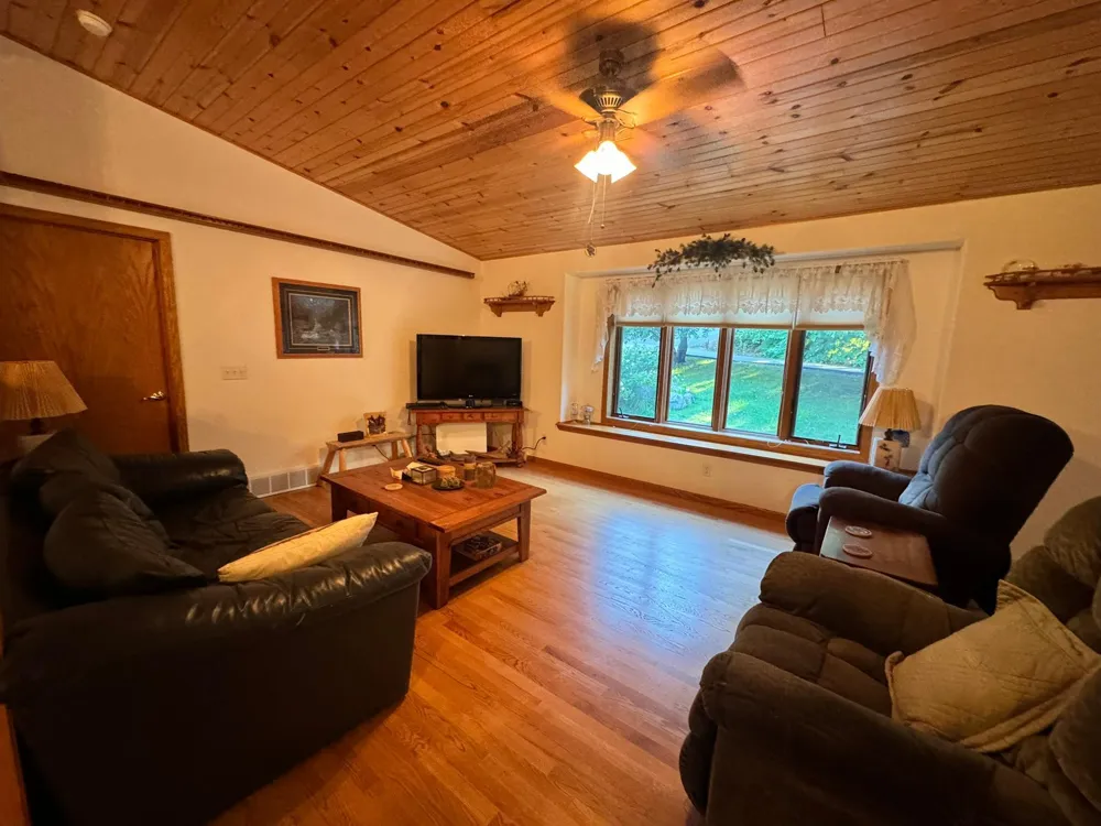 7990 S Agency Estates Drive NW Walker, MN 56484