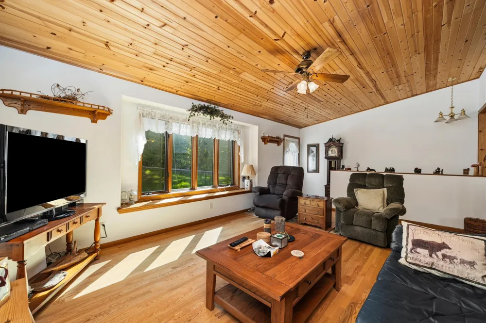 7990 S Agency Estates Drive NW Walker, MN 56484