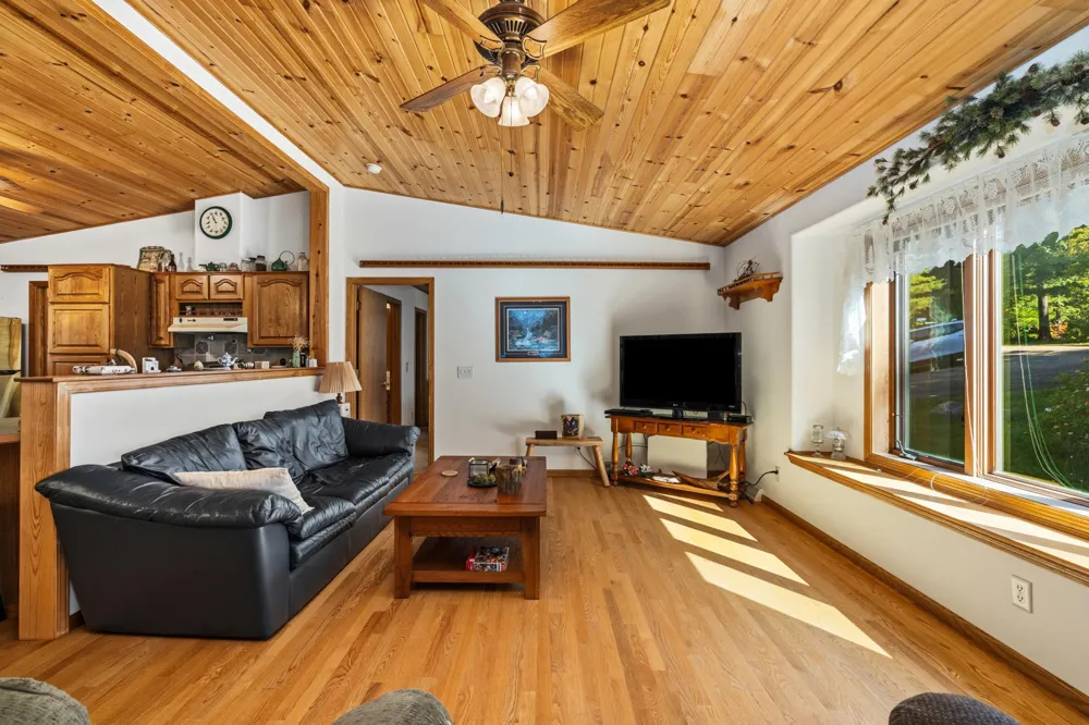 7990 S Agency Estates Drive NW Walker, MN 56484