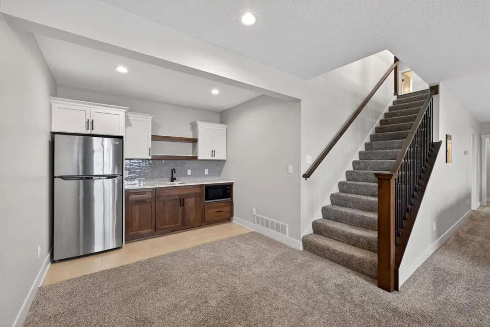 43 13th Street NE Byron, MN 55920