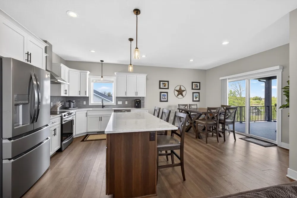 43 13th Street NE Byron, MN 55920