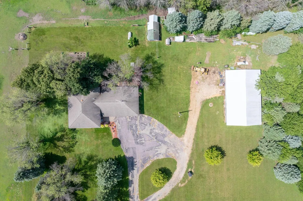 35851 County Road 104 Saint James, MN 56081