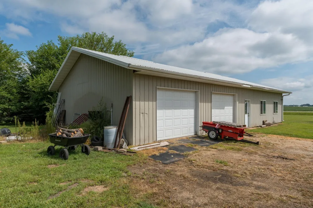 35851 County Road 104 Saint James, MN 56081