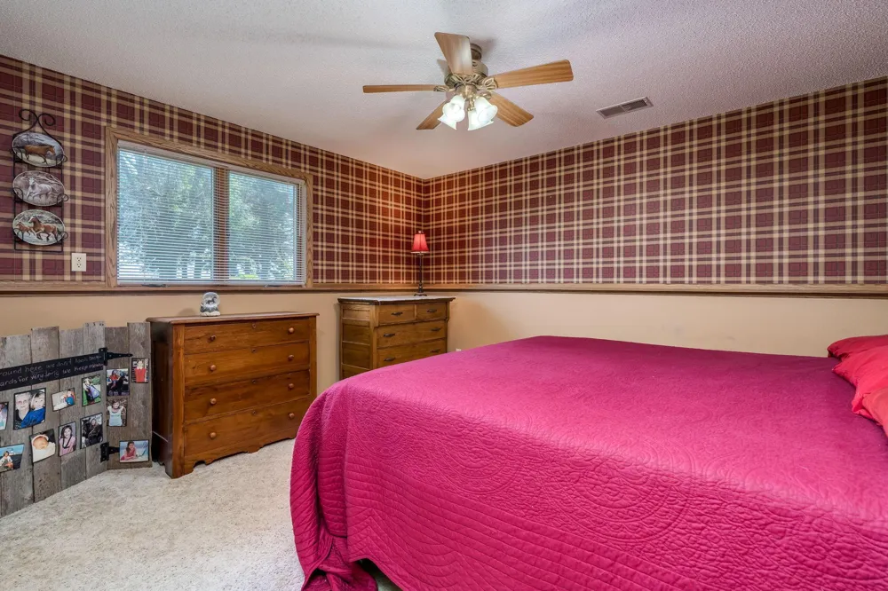 35851 County Road 104 Saint James, MN 56081