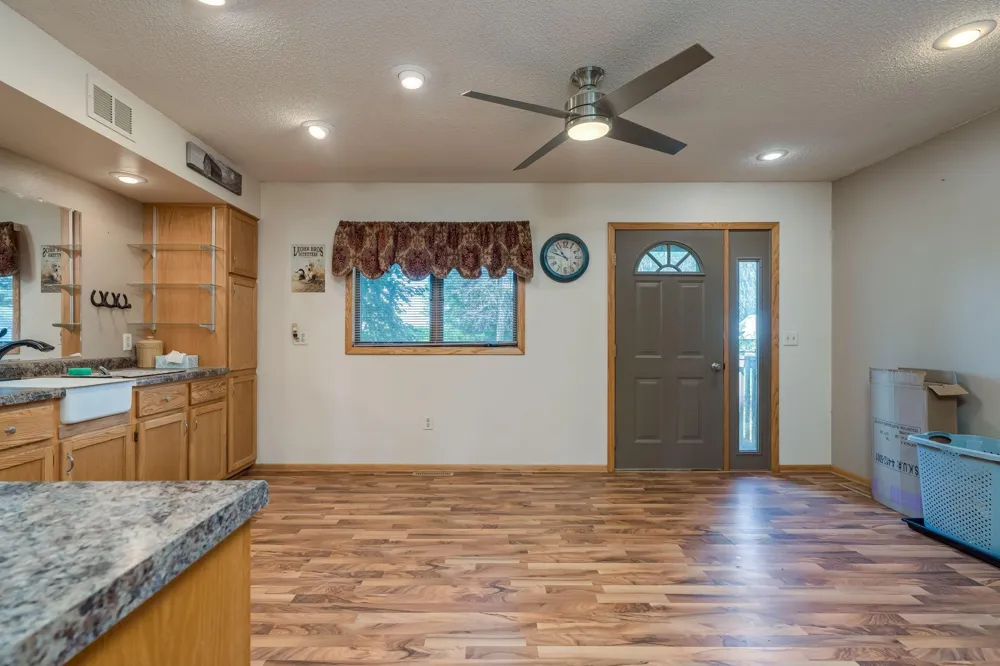 35851 County Road 104 Saint James, MN 56081