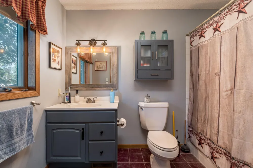 35851 County Road 104 Saint James, MN 56081