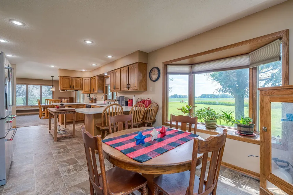 35851 County Road 104 Saint James, MN 56081