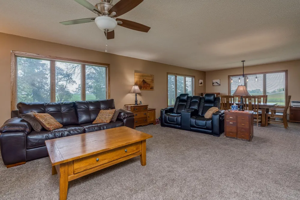 35851 County Road 104 Saint James, MN 56081