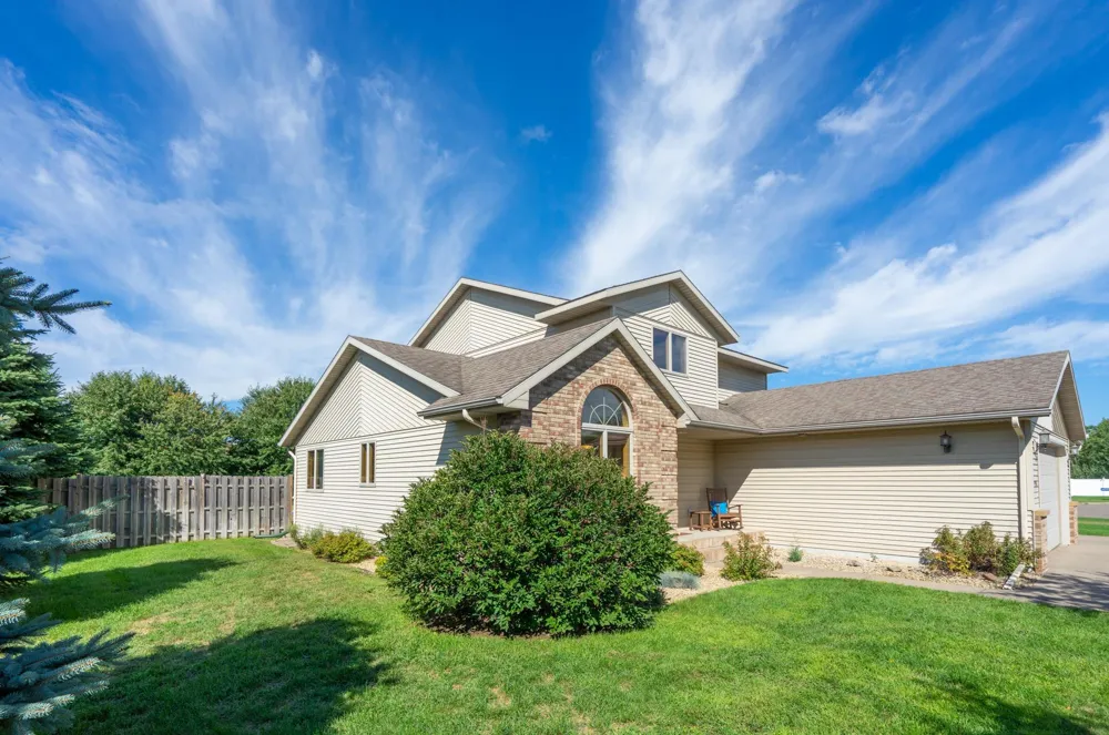 14983 Garden Court Little Falls, MN 56345