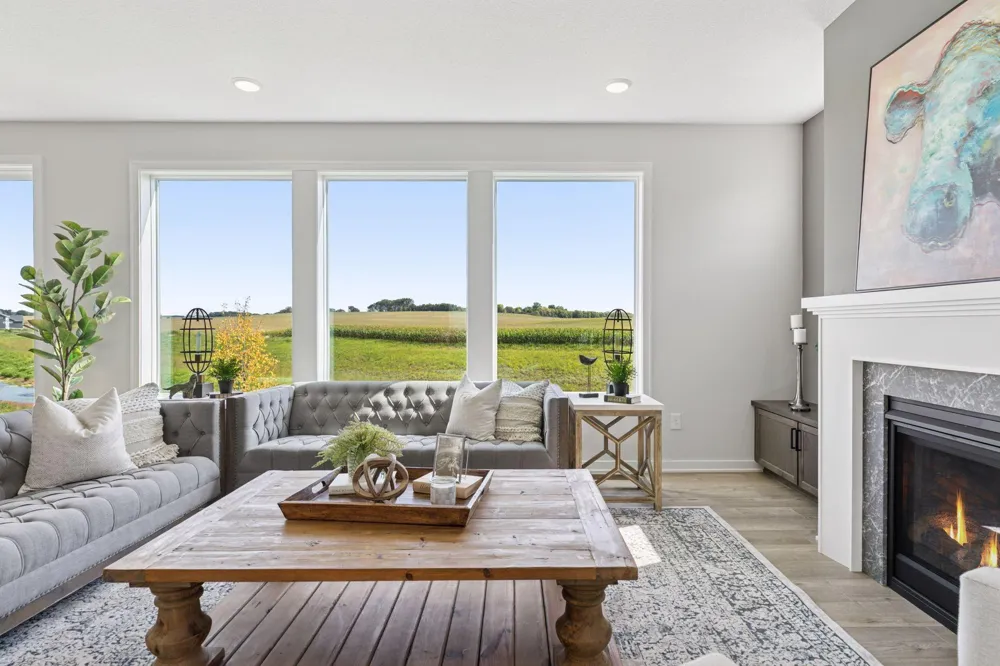 10115 Blackmoor Road Woodbury, MN 55129