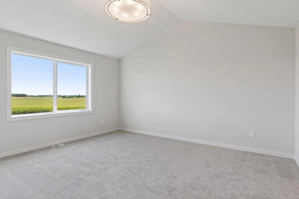10115 Blackmoor Road Woodbury, MN 55129