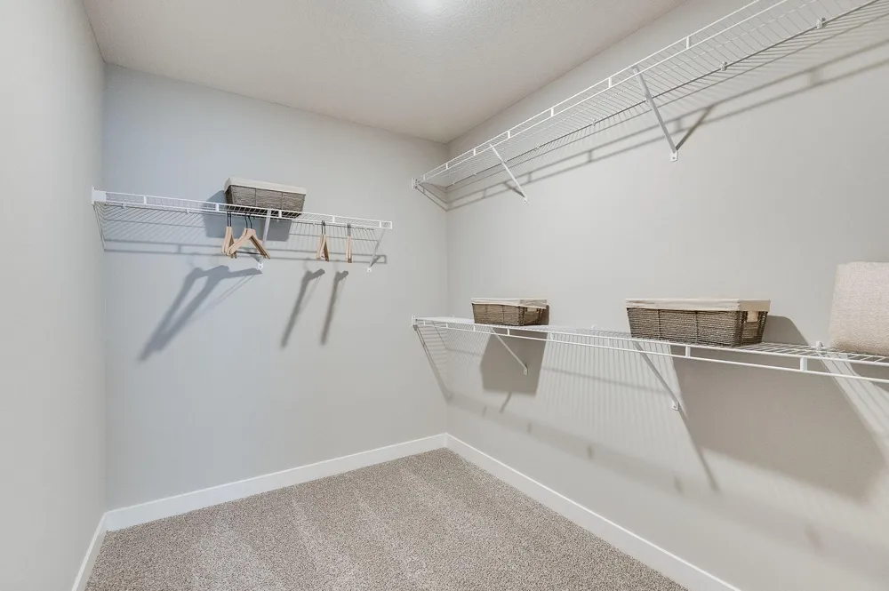 8825 Jules Avenue S Cottage Grove, MN 55016
