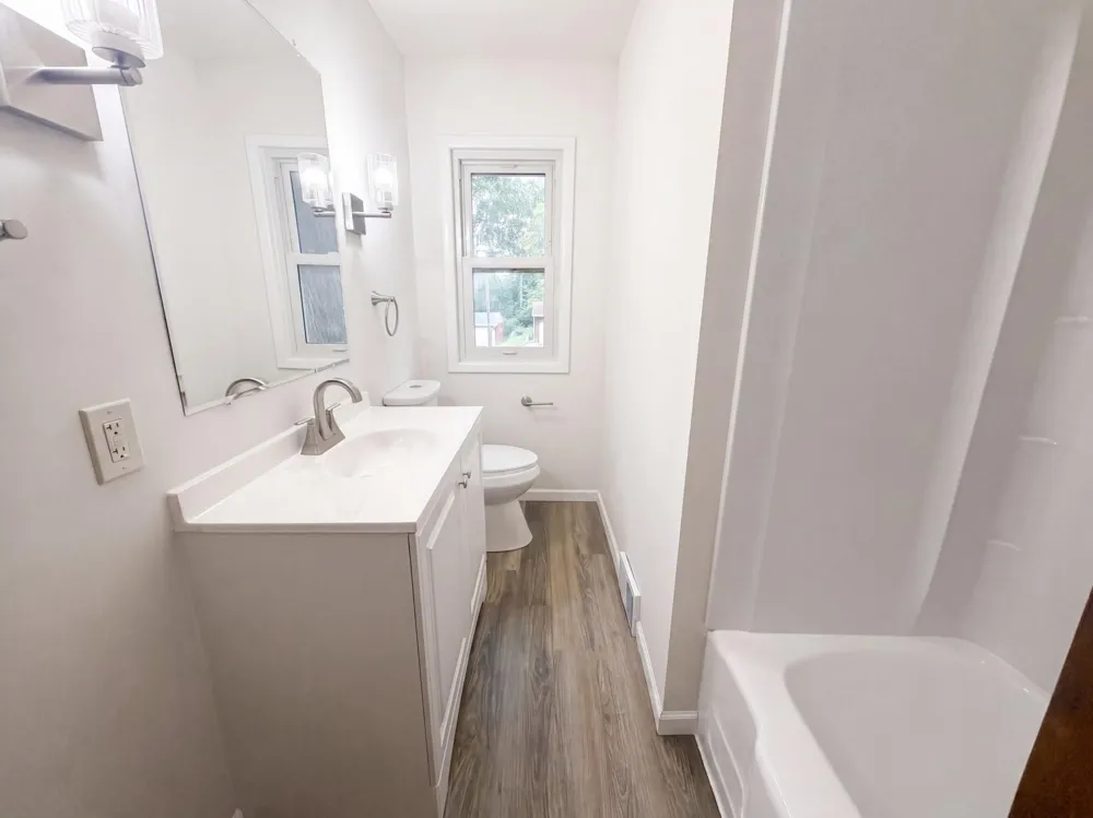 2804 Churchill Street Roseville, MN 55113