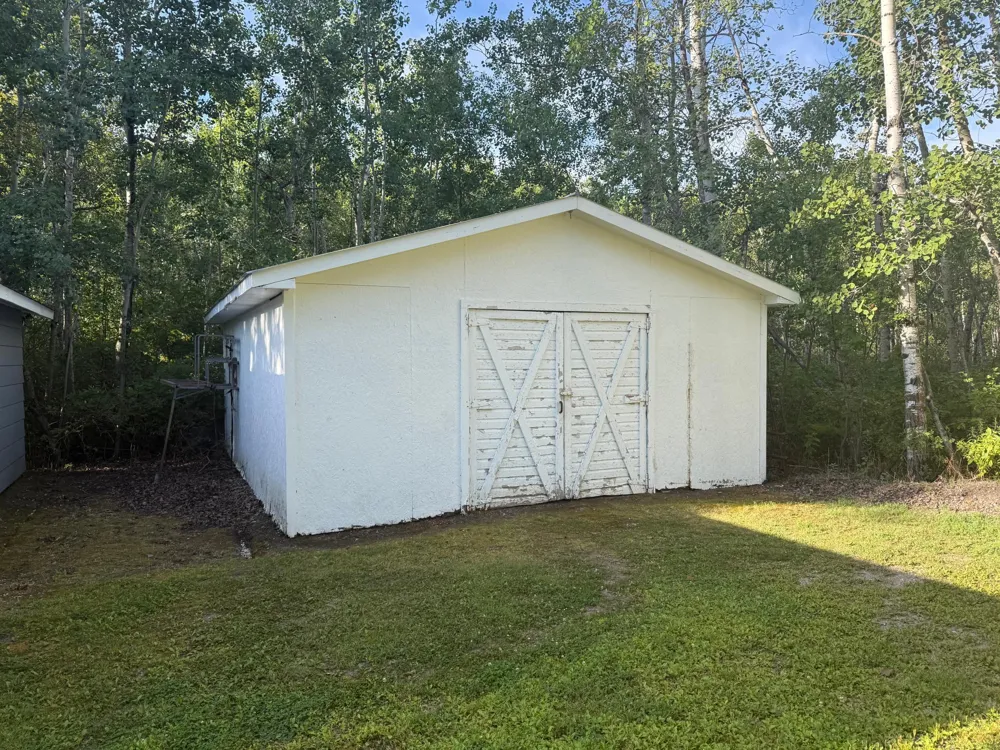 24247 County Road 15 Badger, MN 56714