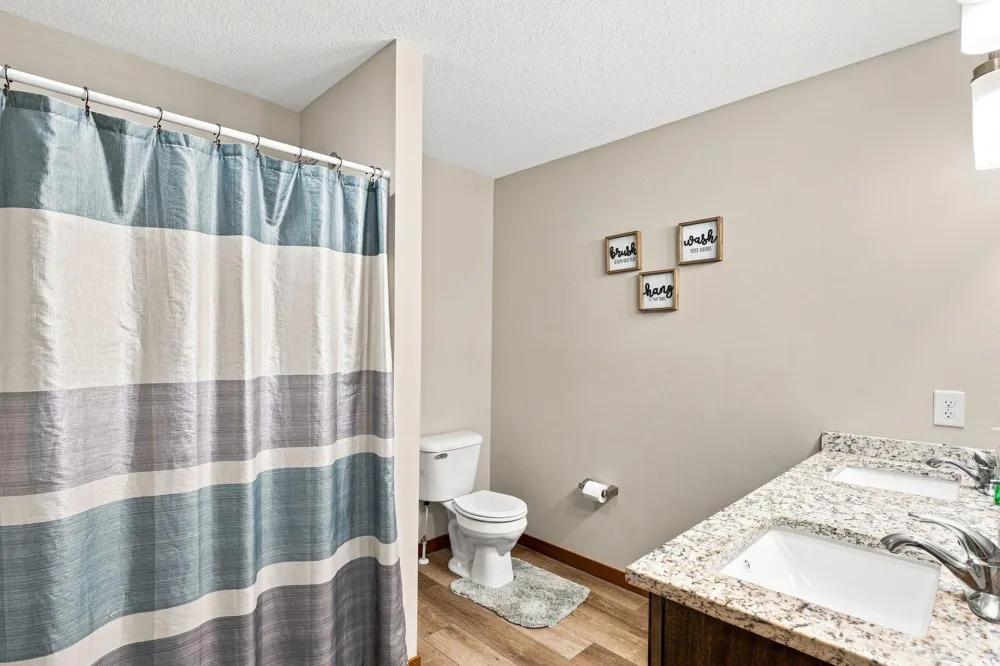 416 Sierra Place Roberts, WI 54023