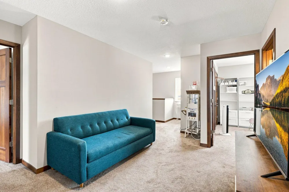 416 Sierra Place Roberts, WI 54023