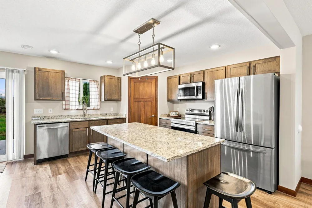 416 Sierra Place Roberts, WI 54023
