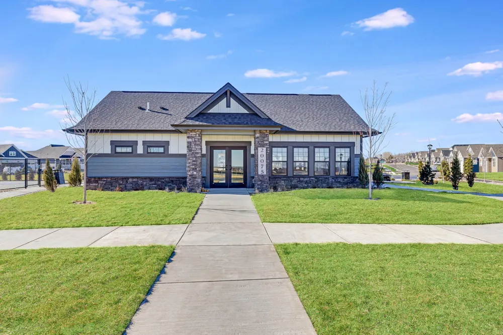 20096 Ginseng Way Lakeville, MN 55044