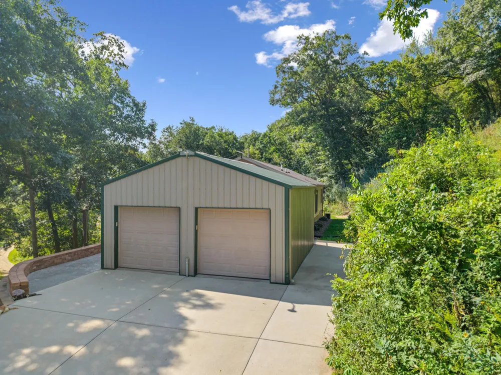 6648 Gonia Drive Caledonia, MN 55921