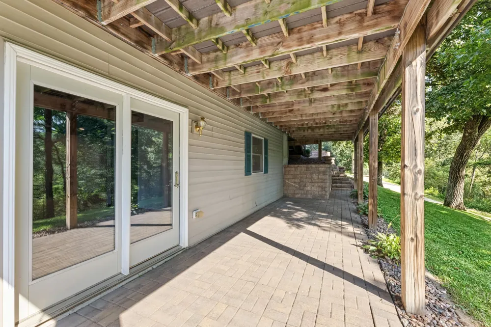 6648 Gonia Drive Caledonia, MN 55921