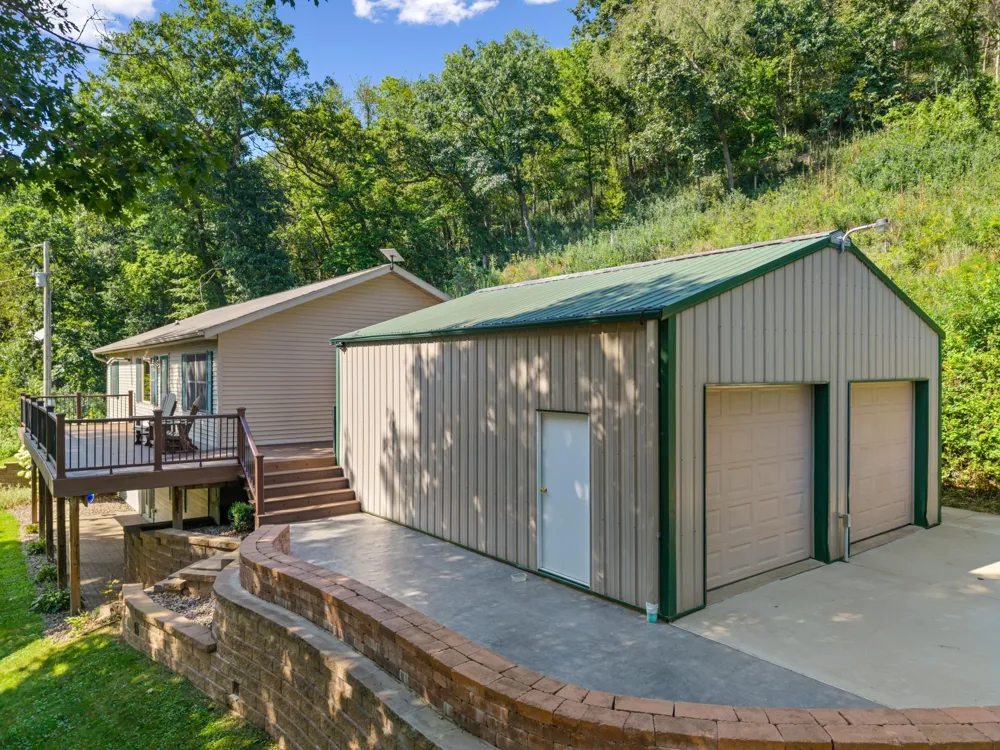6648 Gonia Drive Caledonia, MN 55921