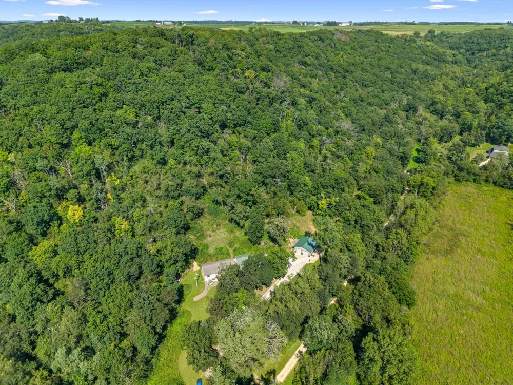 6648 Gonia Drive Caledonia, MN 55921