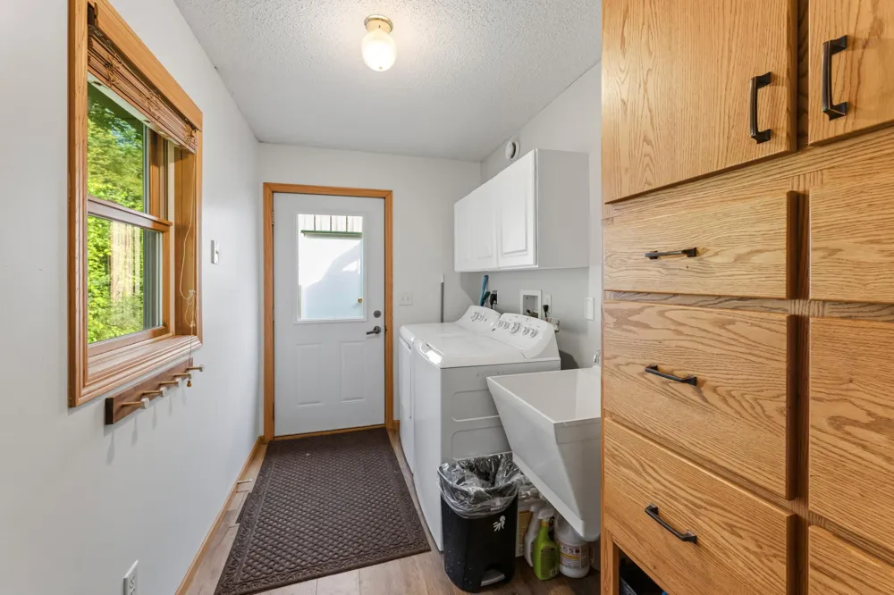 6648 Gonia Drive Caledonia, MN 55921