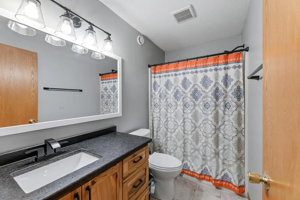 6648 Gonia Drive Caledonia, MN 55921