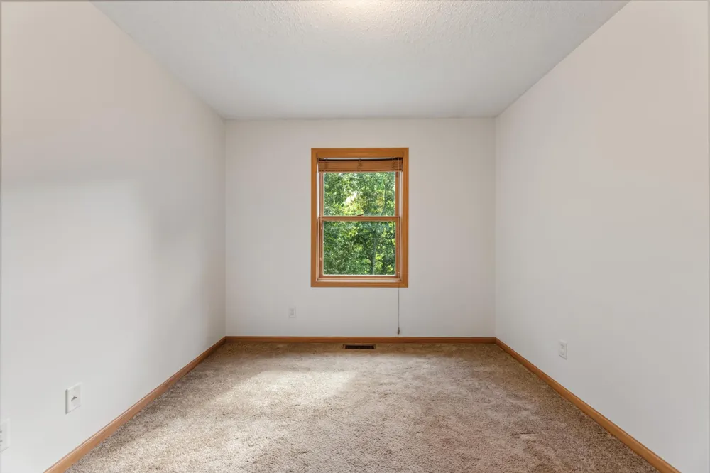 6648 Gonia Drive Caledonia, MN 55921