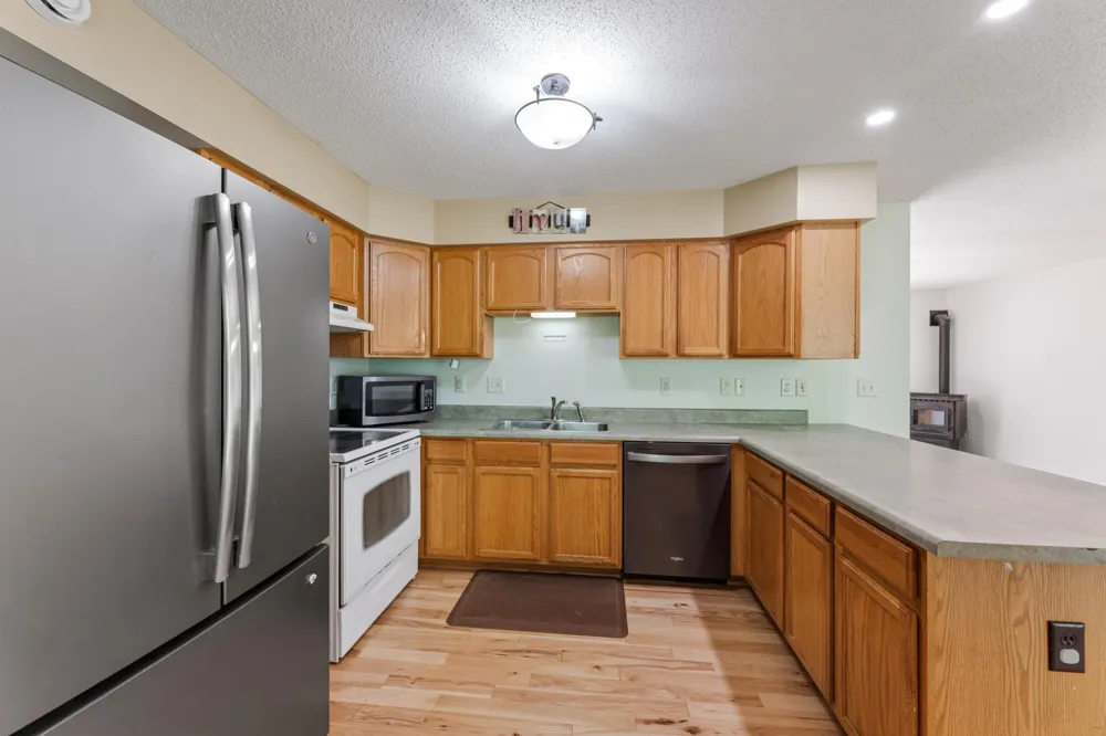 6648 Gonia Drive Caledonia, MN 55921