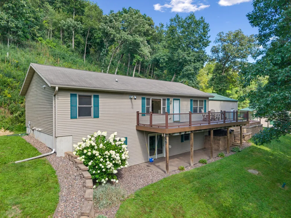 6648 Gonia Drive Caledonia, MN 55921