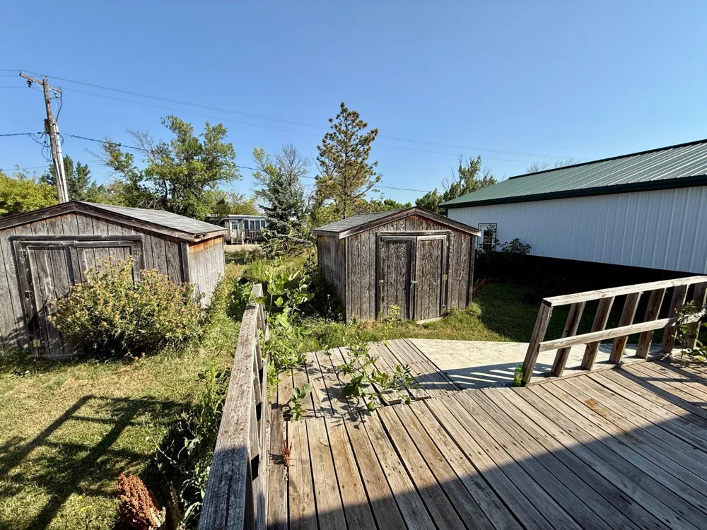 1226 9th Street SW Valley City, ND 58072