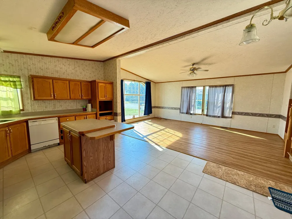1226 9th Street SW Valley City, ND 58072