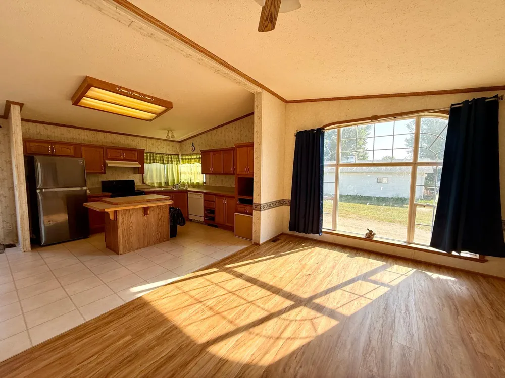1226 9th Street SW Valley City, ND 58072
