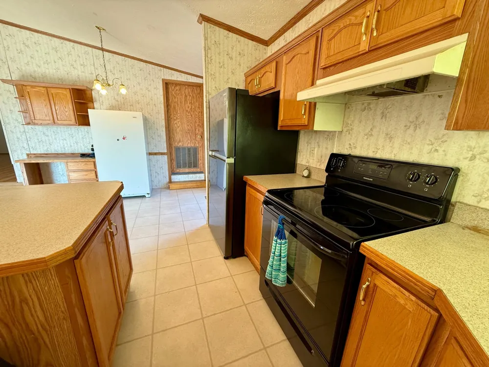 1226 9th Street SW Valley City, ND 58072