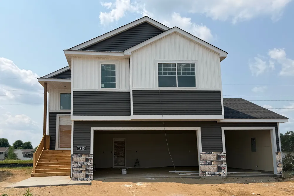 1815 Pierce Street S Cambridge, MN 55008