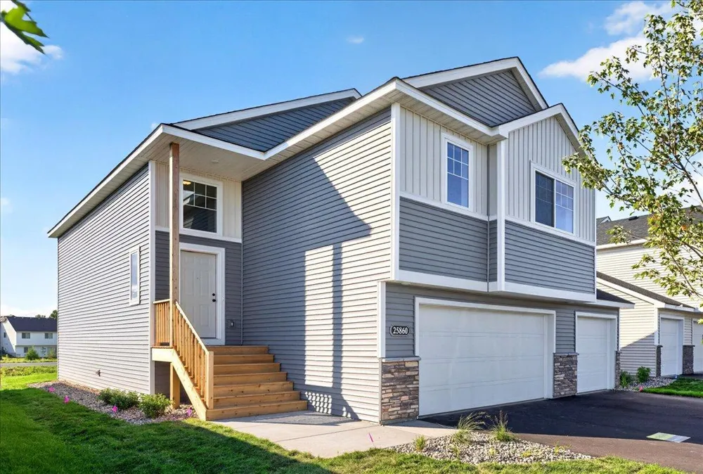 1815 Pierce Street S Cambridge, MN 55008