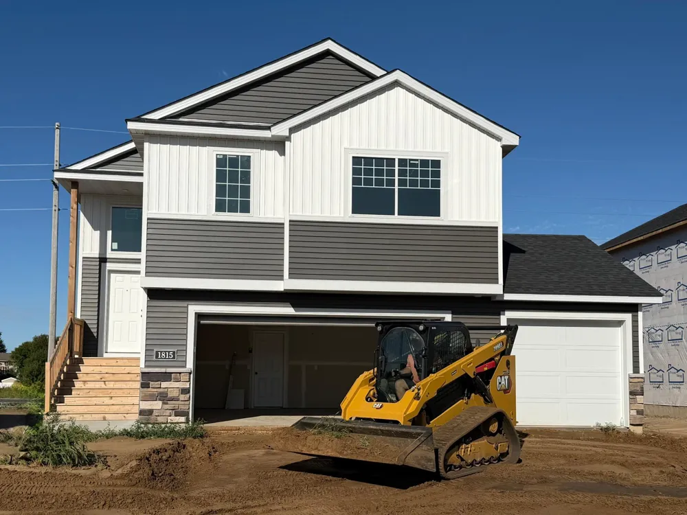 1815 Pierce Street S Cambridge, MN 55008