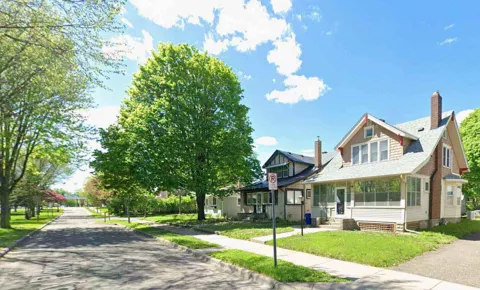 1537 Midway Parkway