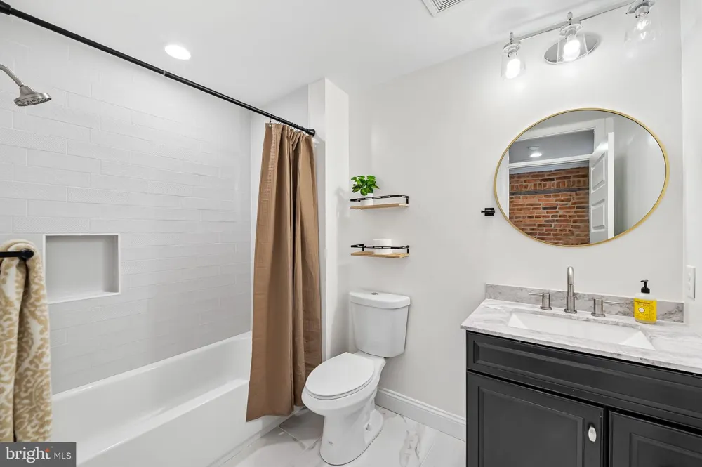 3417 E PRATT STREET Baltimore, MD 21224