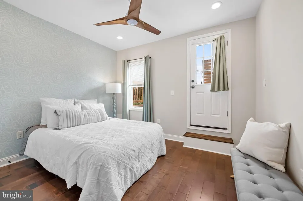 3417 E PRATT STREET Baltimore, MD 21224