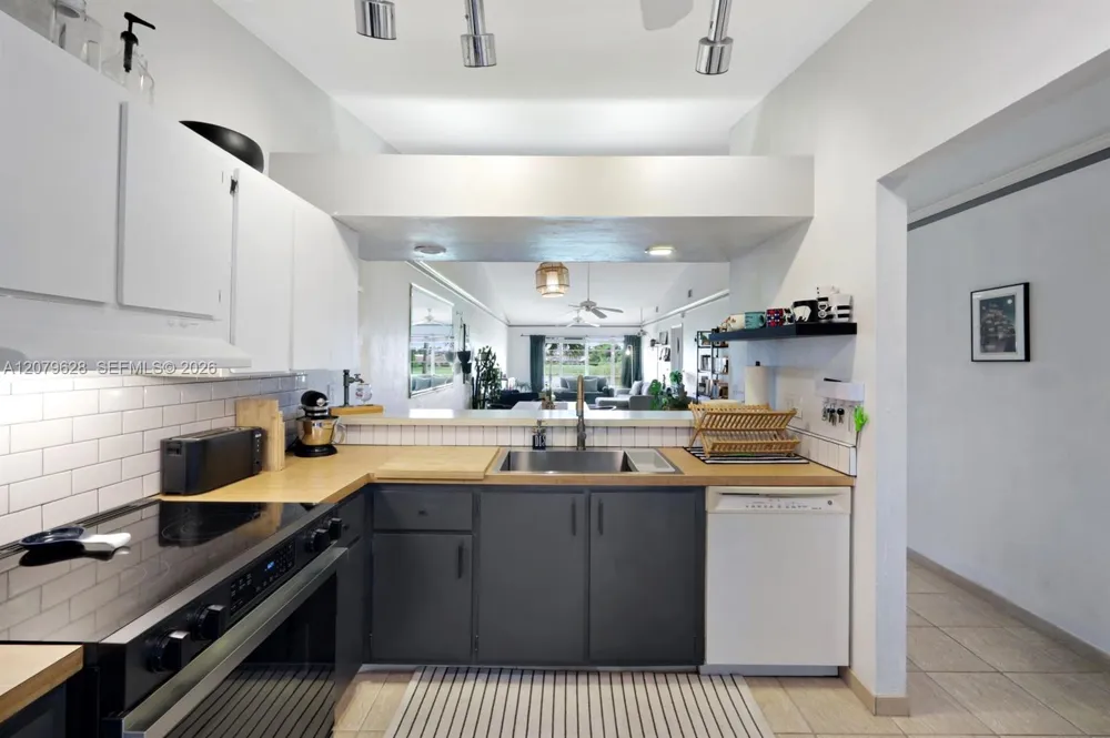 4038 Northlight Dr #1506 Naples, FL 34112