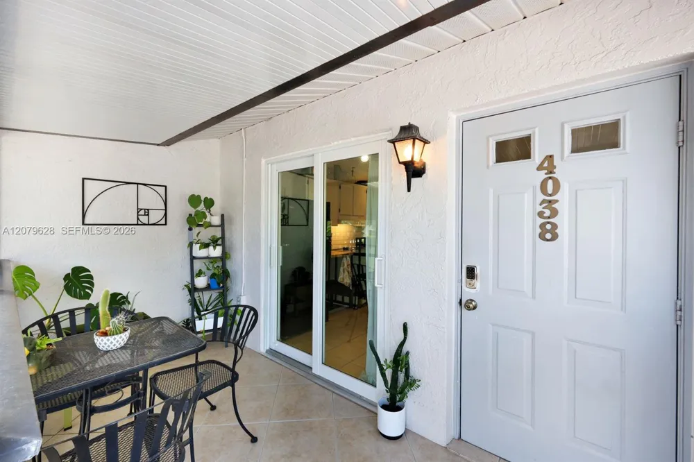 4038 Northlight Dr #1506 Naples, FL 34112