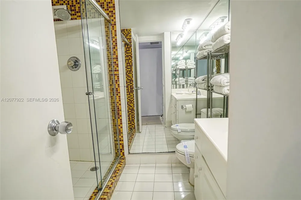 5161 Collins Ave #1101 Miami Beach, FL 33140